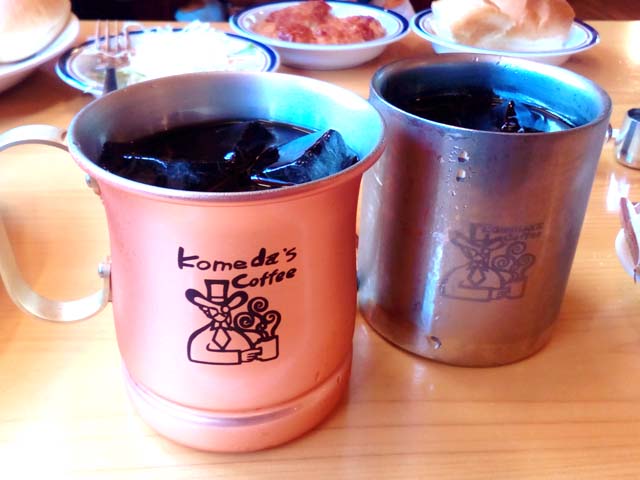 コメダ珈琲で金のアイスコーヒーと銀のアイスコーヒー飲み比べ ガンバレ日本 ブログが書けたよ